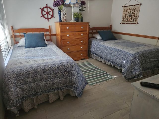 6268 PALMA DEL MAR BOULEVARD S 111, St Petersburg, FL 33715