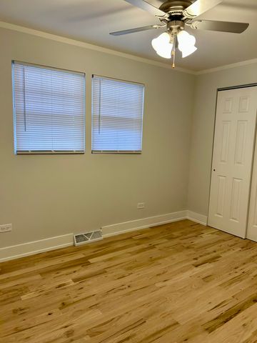 6755 S Bell Avenue, Chicago, IL 60636