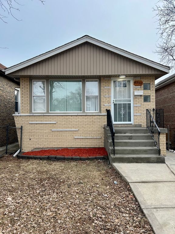 6755 S Bell Avenue, Chicago, IL 60636