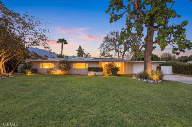 206 Oak Meadow Road, Sierra Madre, CA 91024