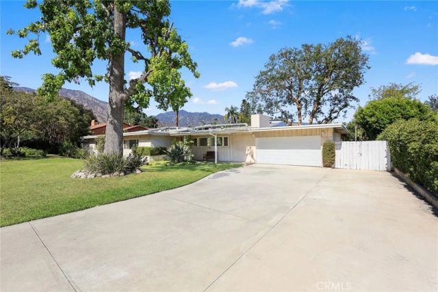 206 Oak Meadow Road, Sierra Madre, CA 91024