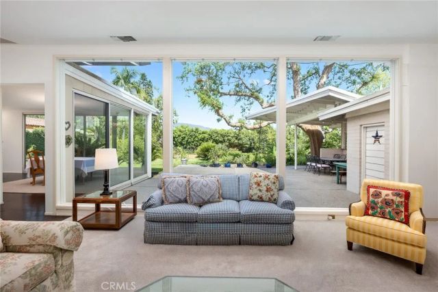 206 Oak Meadow Road, Sierra Madre, CA 91024