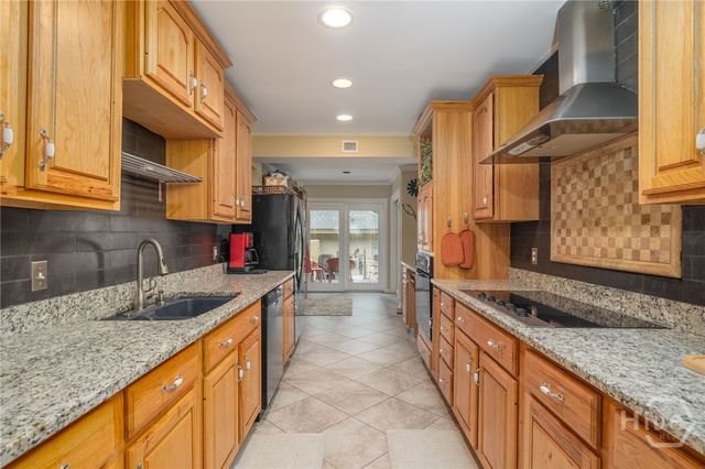 3 Tapestry Lane, Savannah, GA 31411