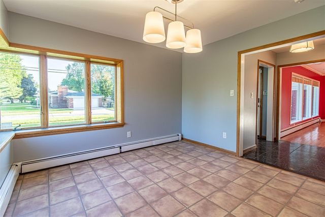 30007 Maison Street, Saint Clair Shores, MI 48082