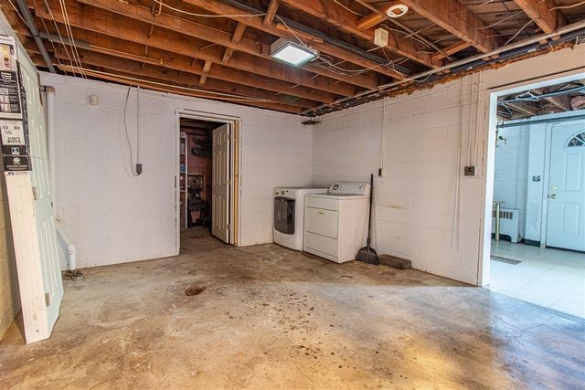 30007 Maison Street, Saint Clair Shores, MI 48082
