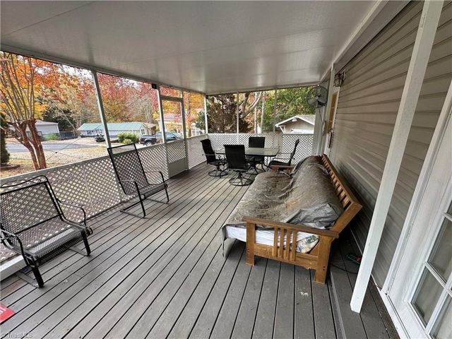 124 Humming bird Circle, New London, NC 28127