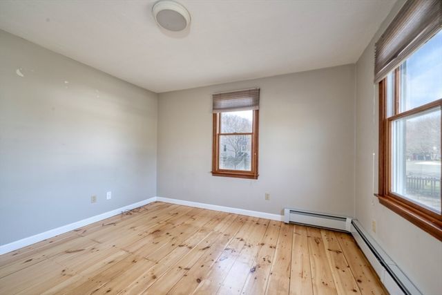 16 Stacey Way, Weymouth, MA 02190