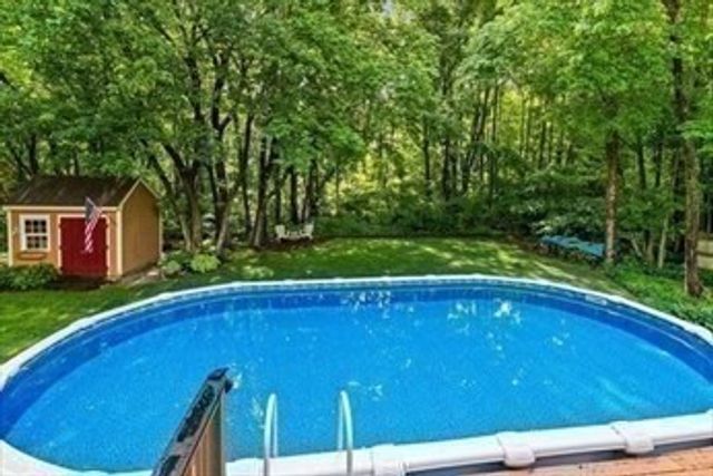 16 Stacey Way, Weymouth, MA 02190