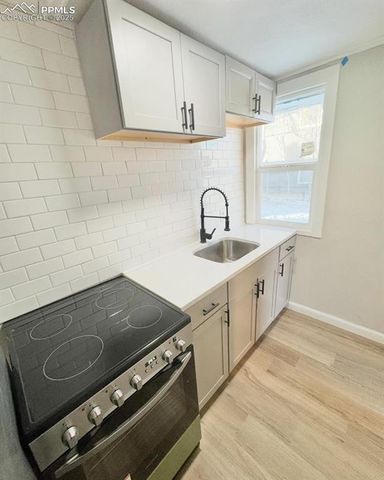 1126 E Moreno Avenue, Colorado Springs, CO 80910