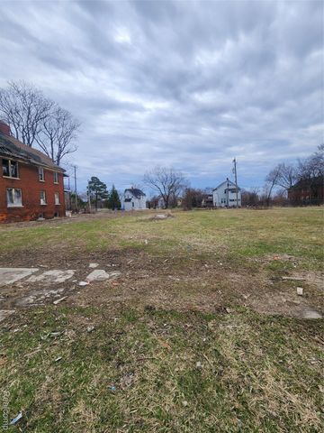 2707 Wreford Street, Detroit, MI 48208
