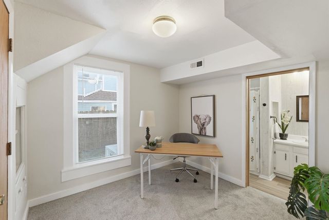 911 W 3rd Ave, El Dorado, KS 67042