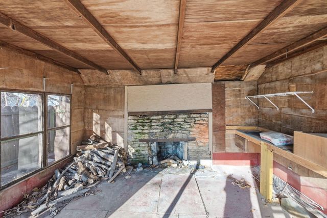 911 W 3rd Ave, El Dorado, KS 67042