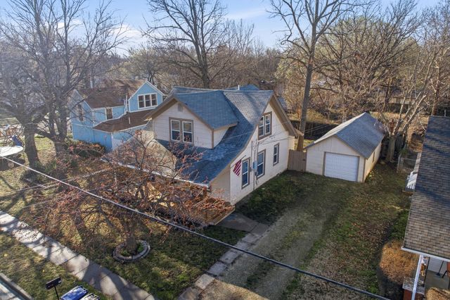 911 W 3rd Ave, El Dorado, KS 67042