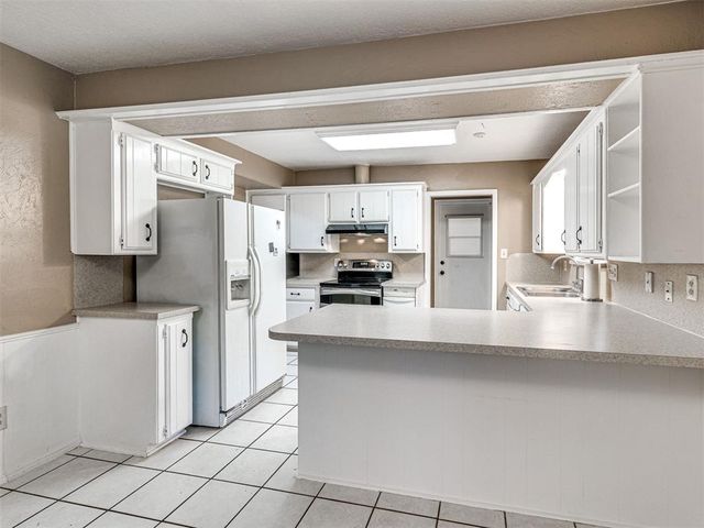 2705 Morning Glory Drive, Norman, OK 73026