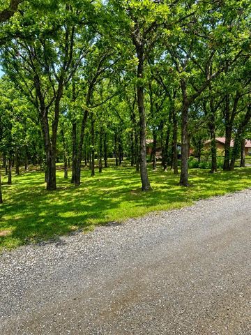 2705 Morning Glory Drive, Norman, OK 73026