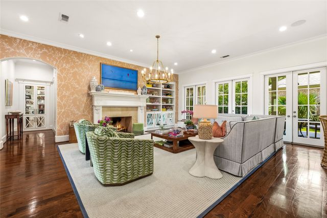 6714 Glendora Avenue, Dallas, TX 75230