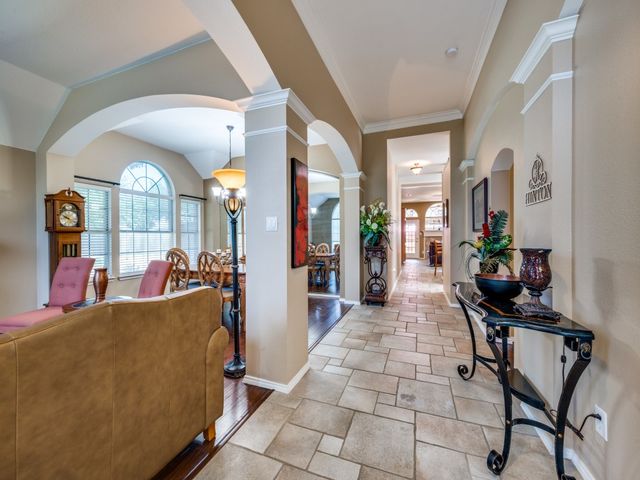5800 Legend Lane, The Colony, TX 75056