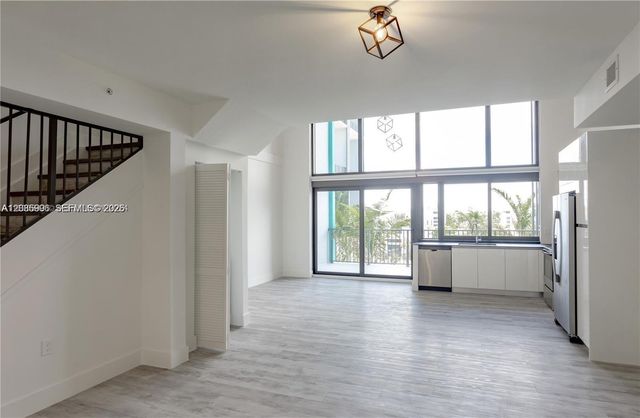 4400 Sunrise Boulevard S2-B, Plantation, FL 33317