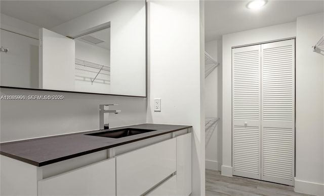 4400 Sunrise Boulevard S2-B, Plantation, FL 33317