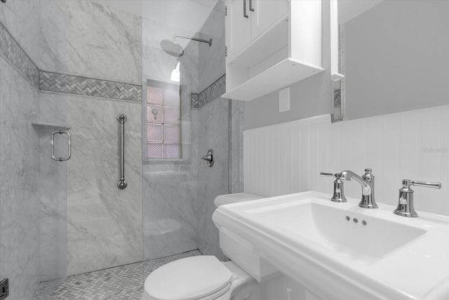 107 NE IVANHOE BOULEVARD, Orlando, FL 32804