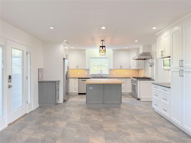 2827 SANCTUARY LANE, Winter Garden, FL 34787