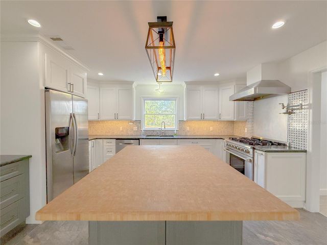 2827 SANCTUARY LANE, Winter Garden, FL 34787
