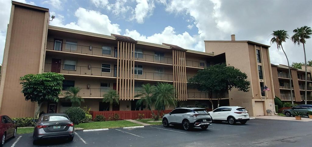 260 NW 76th Avenue 201, Margate, FL 33063