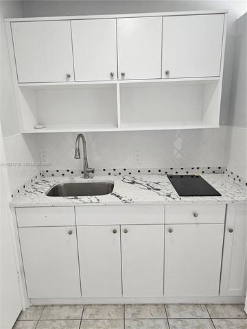 5849 Wiley St 2, Hollywood, FL 33023