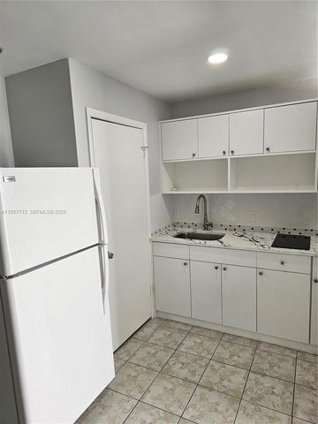 5849 Wiley St 2, Hollywood, FL 33023