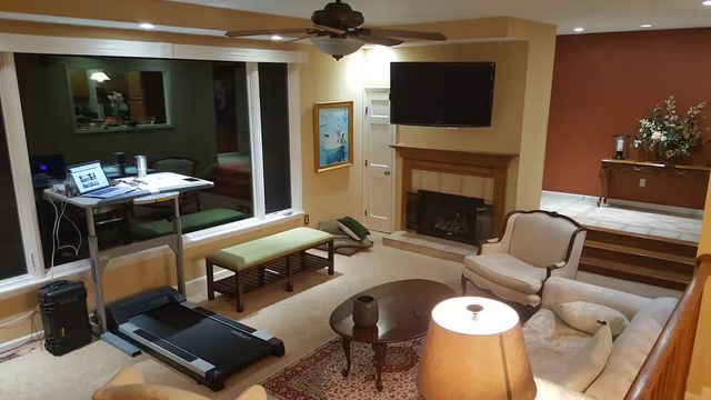 4 Forest Knolls, Decatur, IL 62521