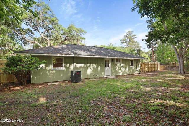 615 Linton Lane, Beaufort, SC 29902