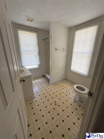 141 Beauregard st, Lake City, SC 29560