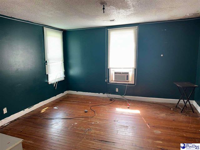 141 Beauregard st, Lake City, SC 29560