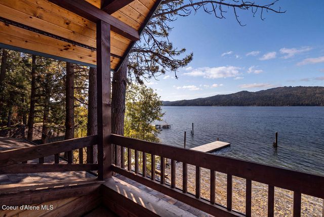 27227 S Highway 97, Harrison, ID 83833