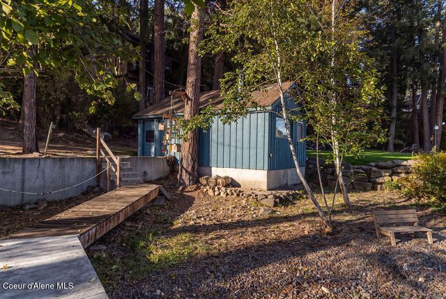 27227 S Highway 97, Harrison, ID 83833