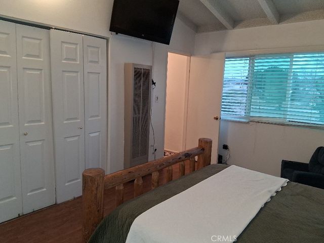 18778 Valencia, Hesperia, CA 92345