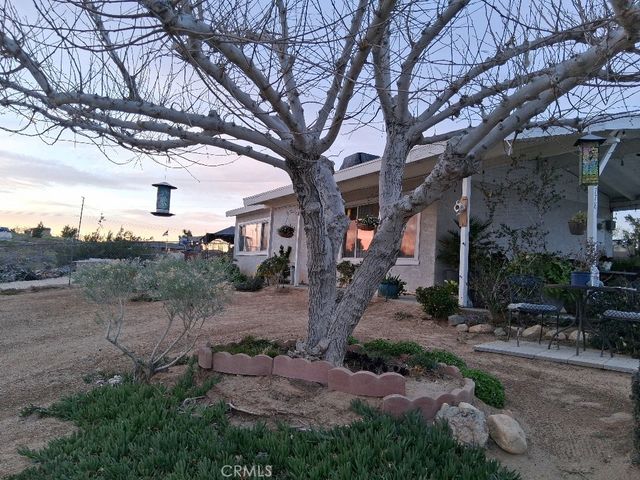 18778 Valencia, Hesperia, CA 92345