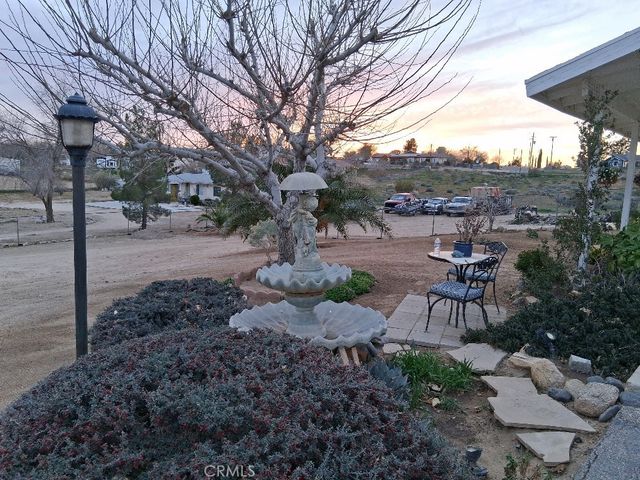 18778 Valencia, Hesperia, CA 92345