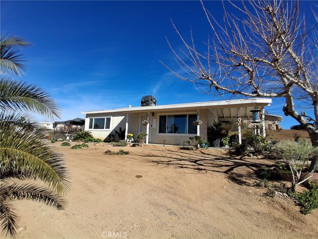 18778 Valencia, Hesperia, CA 92345