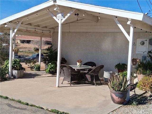 18778 Valencia, Hesperia, CA 92345