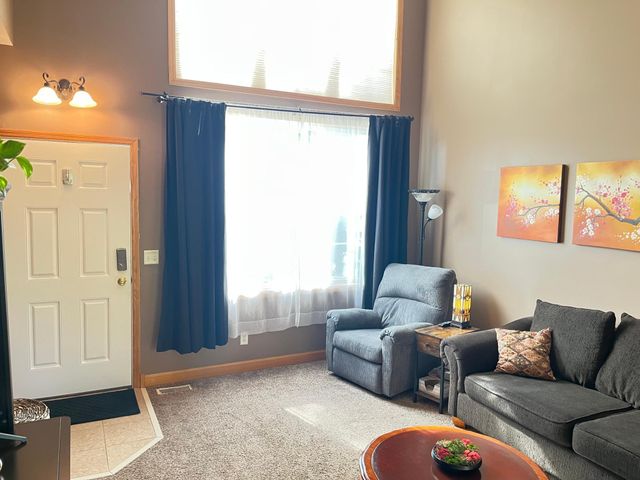 9174 Overlook Lane, Monticello, MN 55362