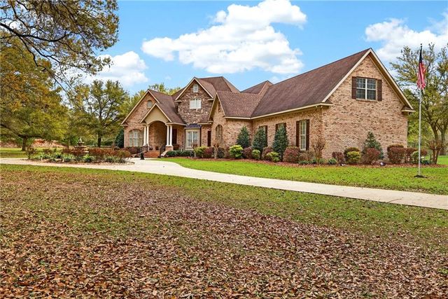 11075B Straub Road, Grand Bay, AL 36541