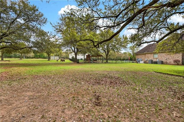 11075B Straub Road, Grand Bay, AL 36541