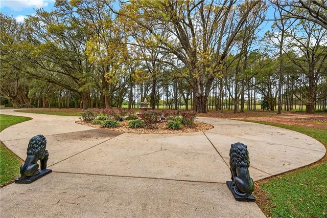 11075B Straub Road, Grand Bay, AL 36541