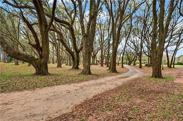 11075B Straub Road, Grand Bay, AL 36541