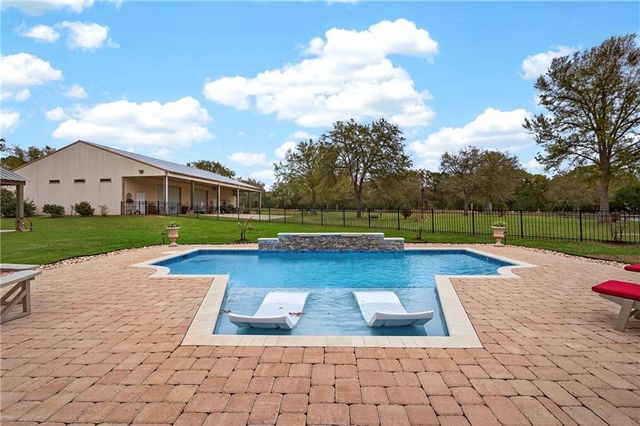 11075B Straub Road, Grand Bay, AL 36541