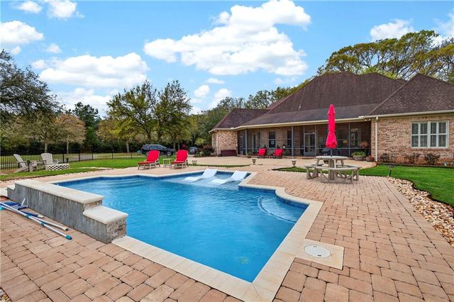 11075B Straub Road, Grand Bay, AL 36541