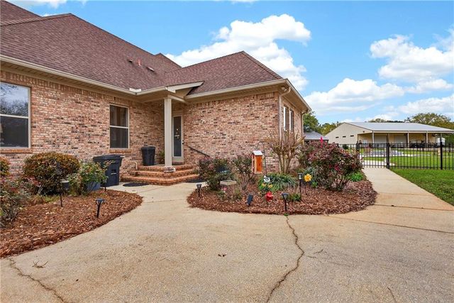 11075B Straub Road, Grand Bay, AL 36541