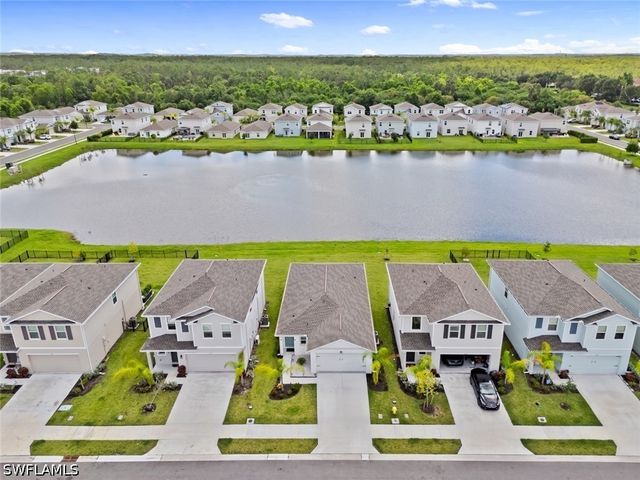 12119 Shortleaf Pine TRL, Fort Myers, FL 33966