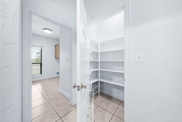 10471 Holly Creek Road, Terrell, TX 75160